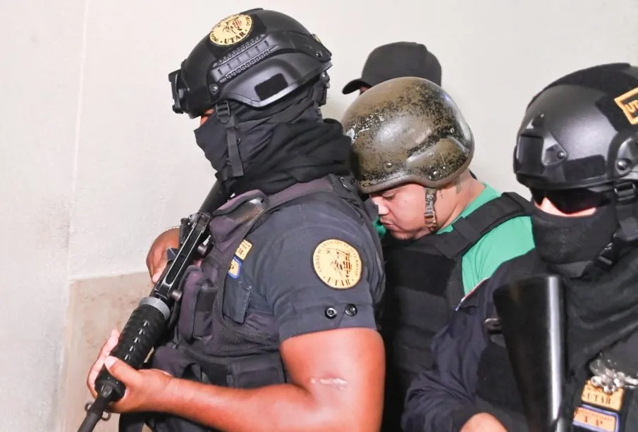 Juez declina caso de “Nino Dólar” al Tribunal de Tránsito