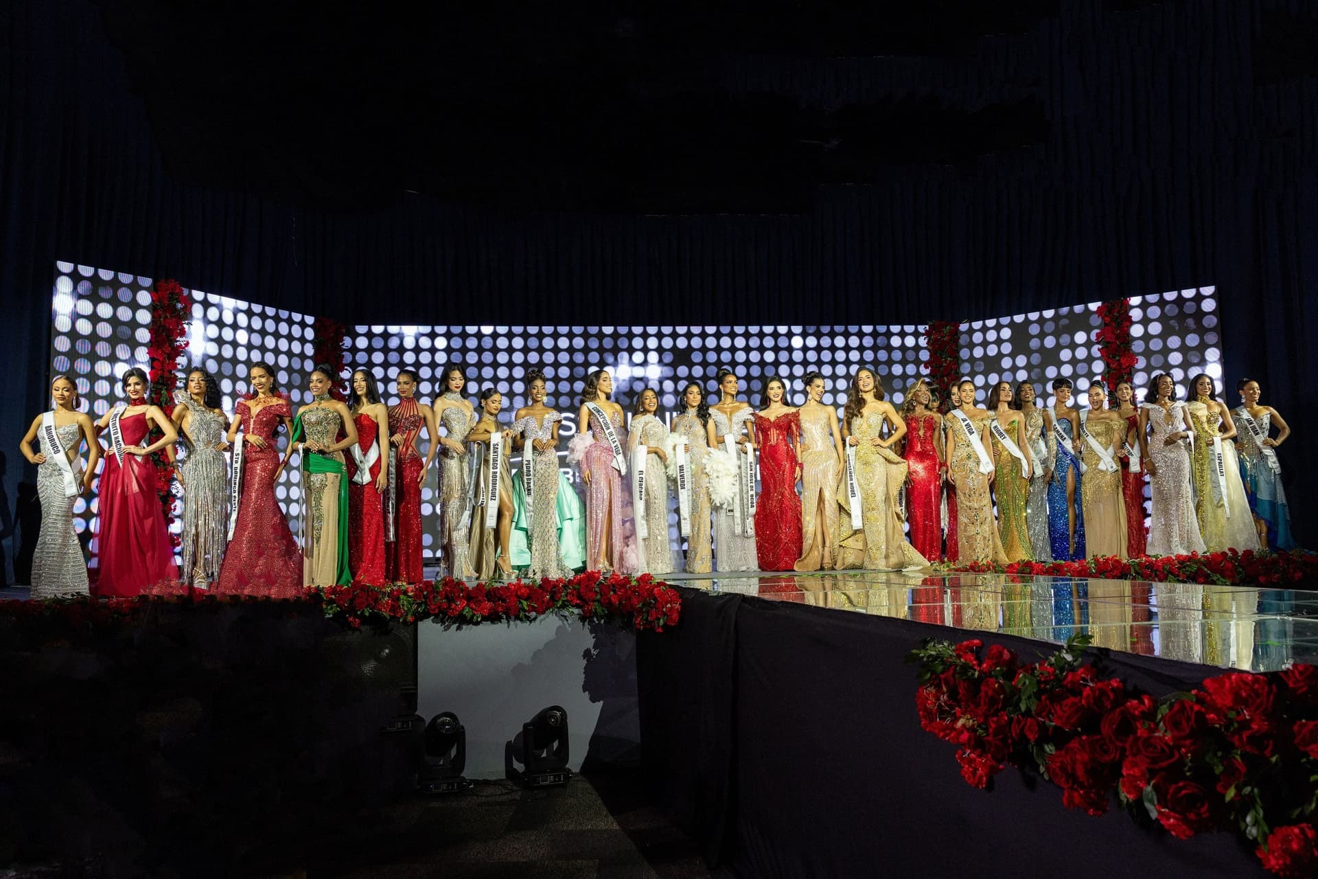 Miss República Dominicana entra en su fase final tras una reñida Competencia Preliminar