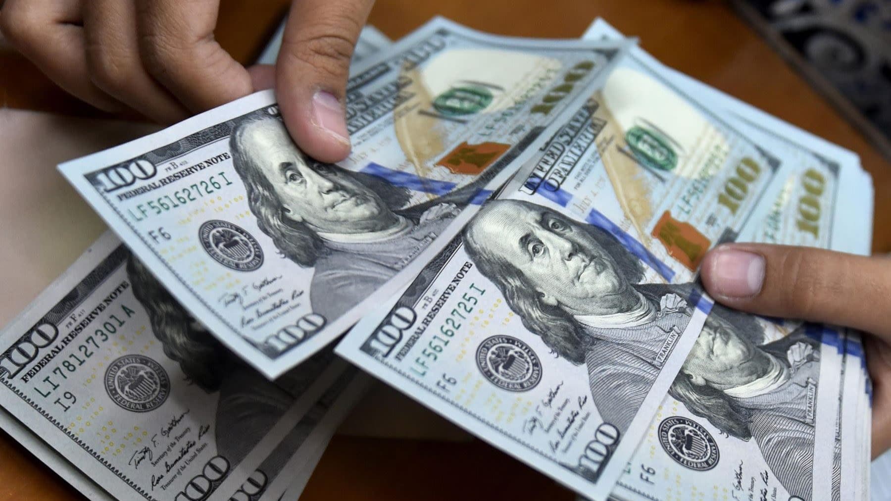 El dólar se cambia este jueves para la venta a 61.36 pesos