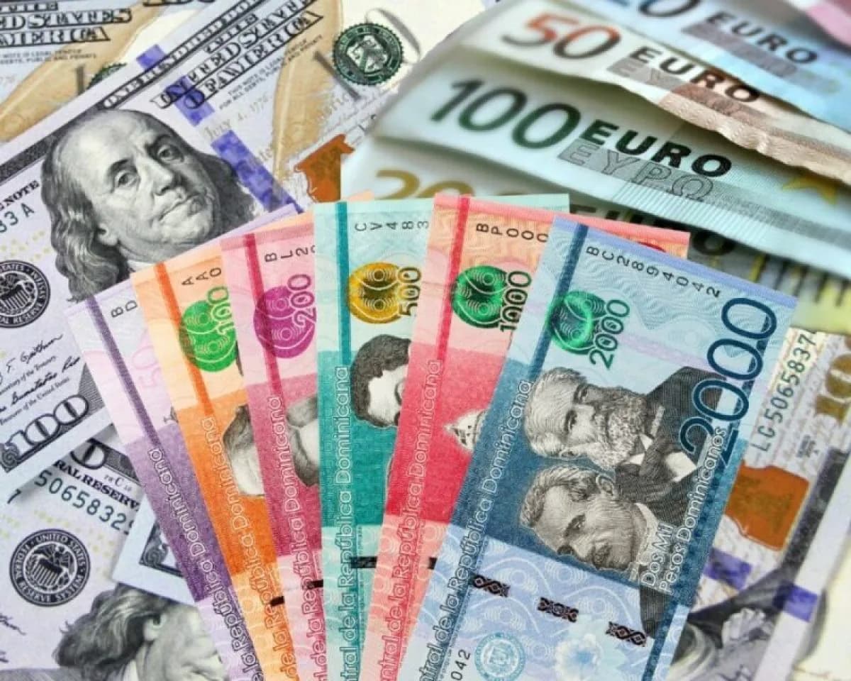 El dólar se cambia este lunes para la venta a 58.36 y el euro 68,49 pesos